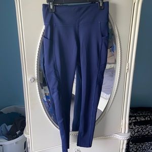 Navy blue new balance leggings